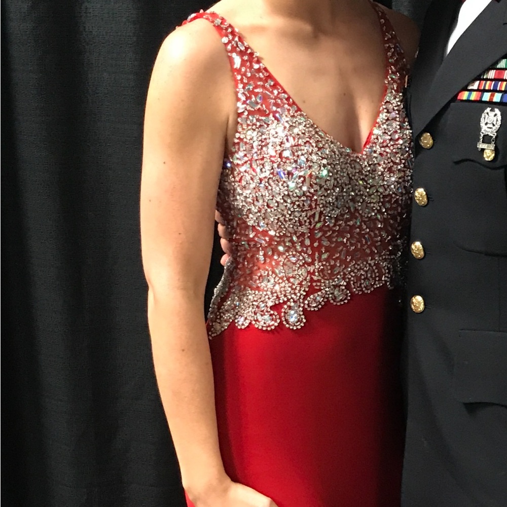 Womens ball gown. Brand is dancing queen